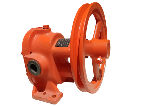 GC-50 pulley gear pump is used to transport water